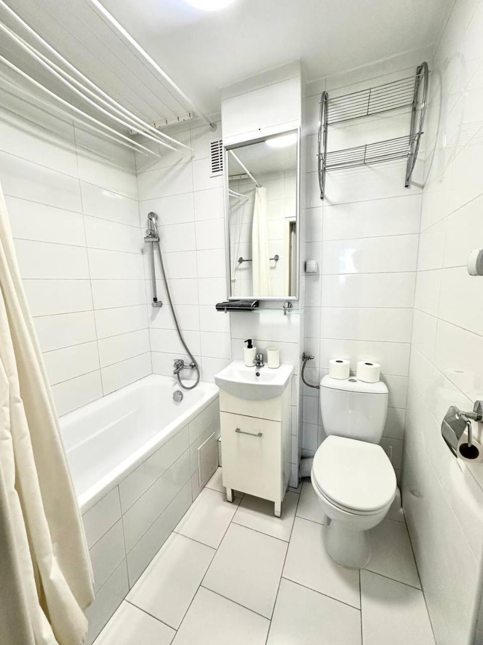 Ohmyhome - Park Mirowski Apartment Warsaw Exterior photo