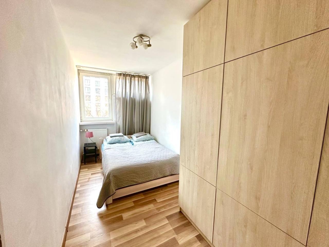 Ohmyhome - Park Mirowski Apartment Warsaw Exterior photo